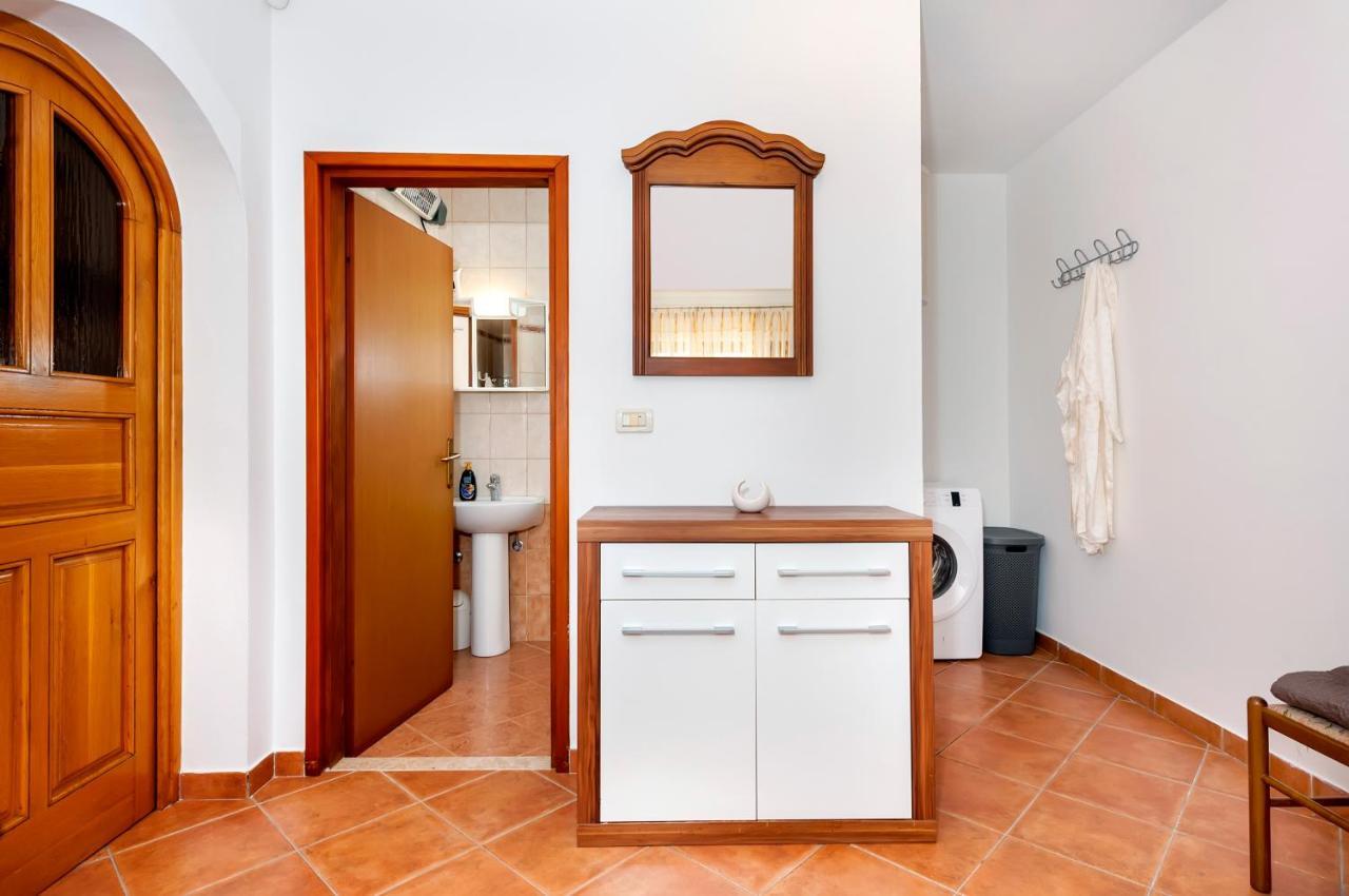 House Ulika Lejlighed Bale Eksteriør billede
