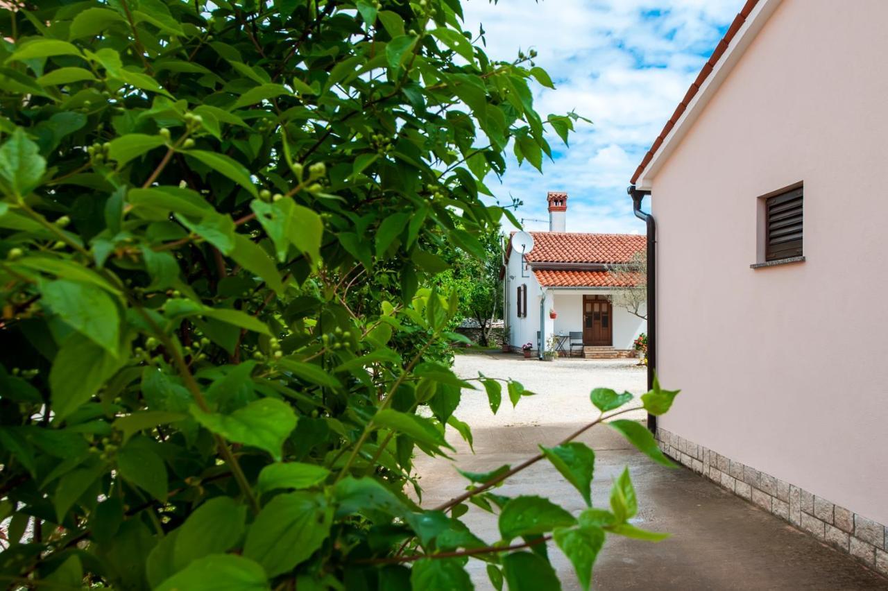 House Ulika Lejlighed Bale Eksteriør billede